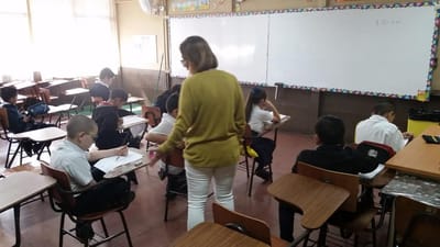 Docente del Ministerio de Educación Pública. Foto con fines ilustrativos