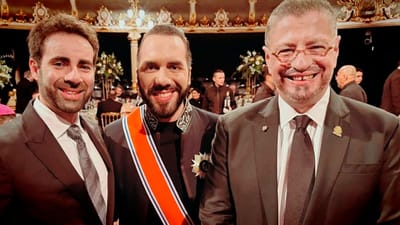 El financista Yann Turcios junto Nayib Bukele y Rodrigo Chaves