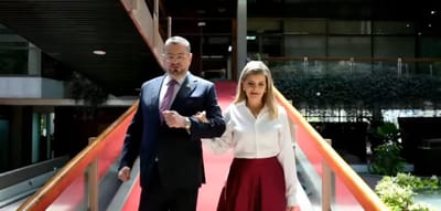 Rodrigo Chaves y Laura Fernández. (CRH).