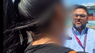 La mujer aseguró a CR Hoy que tiene que esconderse debido a seguimientos que ha notado.