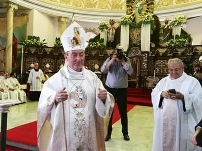El denunciante aseguró que el obispo de Alajuela, Monseñor Bartolomé Buigues Oller, conoce de los hechos.