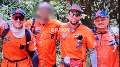 Una foto exclusiva publicada por CR Hoy muestra a dos supuestos líderes de grupos criminales identificados con los alias de "Gato" y "El 1". También aparece un abogado investigado en los casos "Venus" y "Venus 2.0".