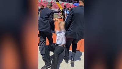 Oficiales sacaron a hombre que intentó evadir controles en traspaso de poderes