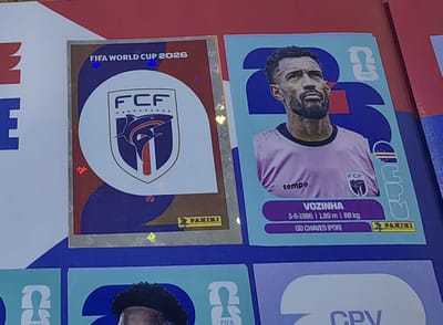 El portero de Cabo Verde, Vozinha, se convirtió en una de las revelaciones del Mundial gracias a sus actuaciones. Sin embargo, su figurita mantiene el precio base de ₡200, igual que cualquier jugador de una selección "común".