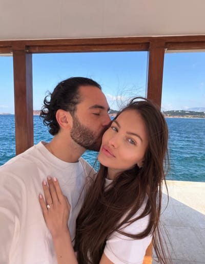 Compromiso de Blondeeau y Attal en Grecia. @thylaneblondeau
