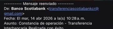 El correo falso utilizado en la estafa.