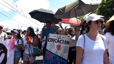 marcha universitarios