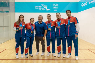 Raquetbolistas ticos con sus medallas. Cortesía CON.