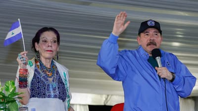 Daniel Ortega y Rosario Murillo permanecerían en el poder hasta 2028 si la reforma constitucional aprobada en primera legislatura recibe el respaldo definitivo en enero de 2027.