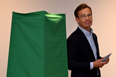 Los colegios electorales abrieron sus puertas el 13 de septiembre de 2026 en Suecia, en lo que se prevé que sean unas elecciones generales muy reñidas en las que la extrema derecha entrará en el gobierno por primera vez o la oposición de izquierda recuperará el poder.
