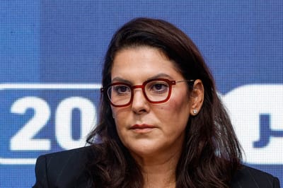 Fatima Ezzahra El Mansouri se convirtió en la primera mujer en encabezar el Gobierno de Marruecos, tras su designación este martes.AFP