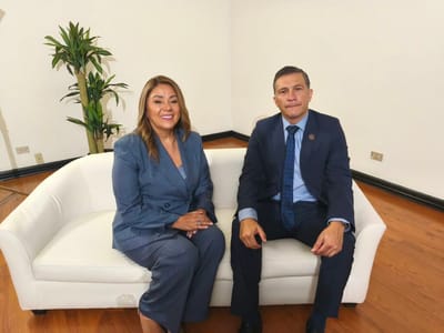 Adrián Álvarez y Alexandra Márquez.