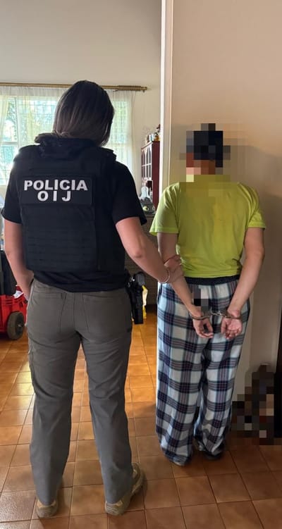 Una de las detenidas.