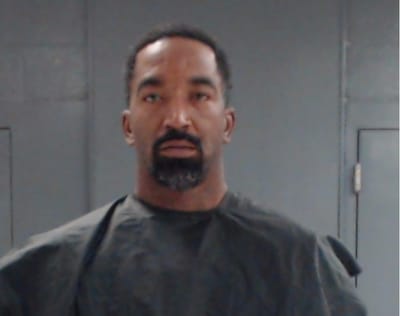Foto de JR Smith en el Centro de Detención del Condado de Hunt.