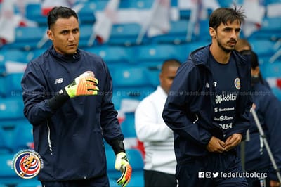 Keylor Navas y Bryan Ruiz en un entrenamiento previo al Mundial 2018. Foto: Fedefútbol