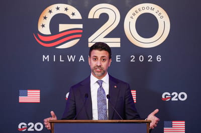 Maninder Sidhu, Ministro de Comercio Internacional de Canadá, interviene durante el segundo día de la Conferencia Ministerial de Comercio del G20. AFP