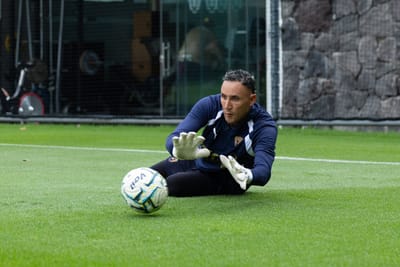 Keylor Navas en el entrenamiento con Pumas. Cortesía Pumas. 