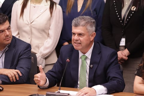 PLN no dará votos a eurobonos sin acuerdo sobre seguridad y CCSS