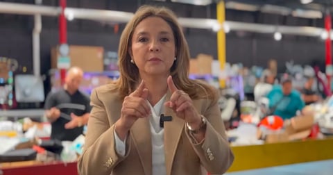MEIC ordena a funcionarios de confianza firmar contratos de confidencialidad