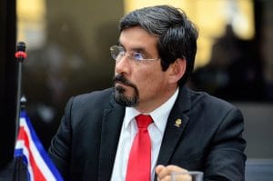Marco Vinicio Redondo, PAC (3)
