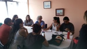 Grupo de padres de familia se reunió con el Viceministro de Educación. (Foto archivo/CRH).