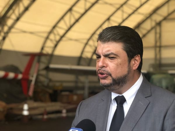 Ministro de Seguridad Pública, Mario Zamora, durante entrevista. (Paulo Villalobos | CRHoy.com)
