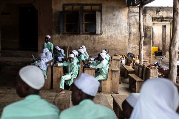 Secuestro masivo de estudiantes en Nigeria; responsabilizan a yihadistas.