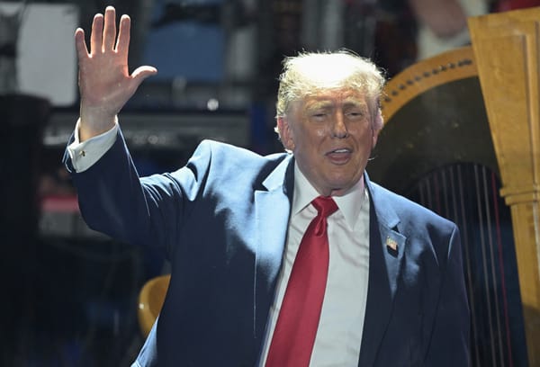 Trump reivindica ganancias de $1.000 millones en criptomonedas