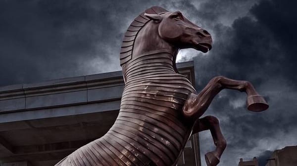 Caballo de Troya. La Odisea. Universal Pictures. 