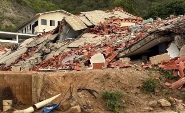 Hotel Santuario la Llanada después de los terremotos. El Carabobeno. 
