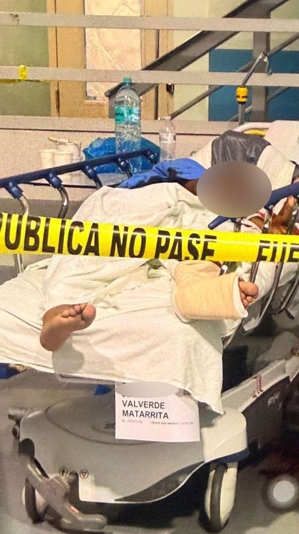 Escena del crimen en hospital de Nicoya.