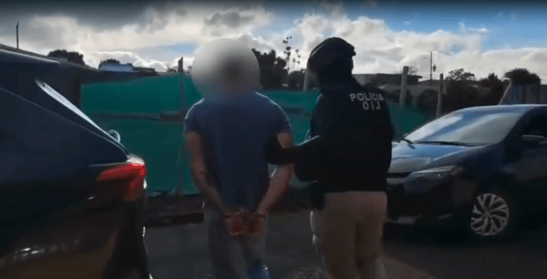 Detenido amenaza a Laura Fernández