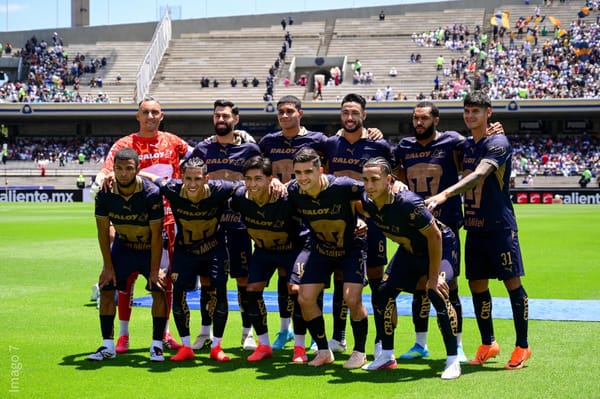 Keylor Navas con Pumas. Cortesía Pumas.