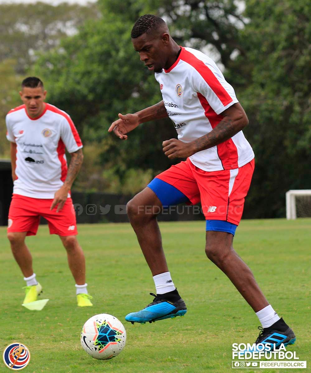 Keyner Rojas ¿Qué ve Rónald González en Keyner Brown? Jugador lo explica | CR Hoy