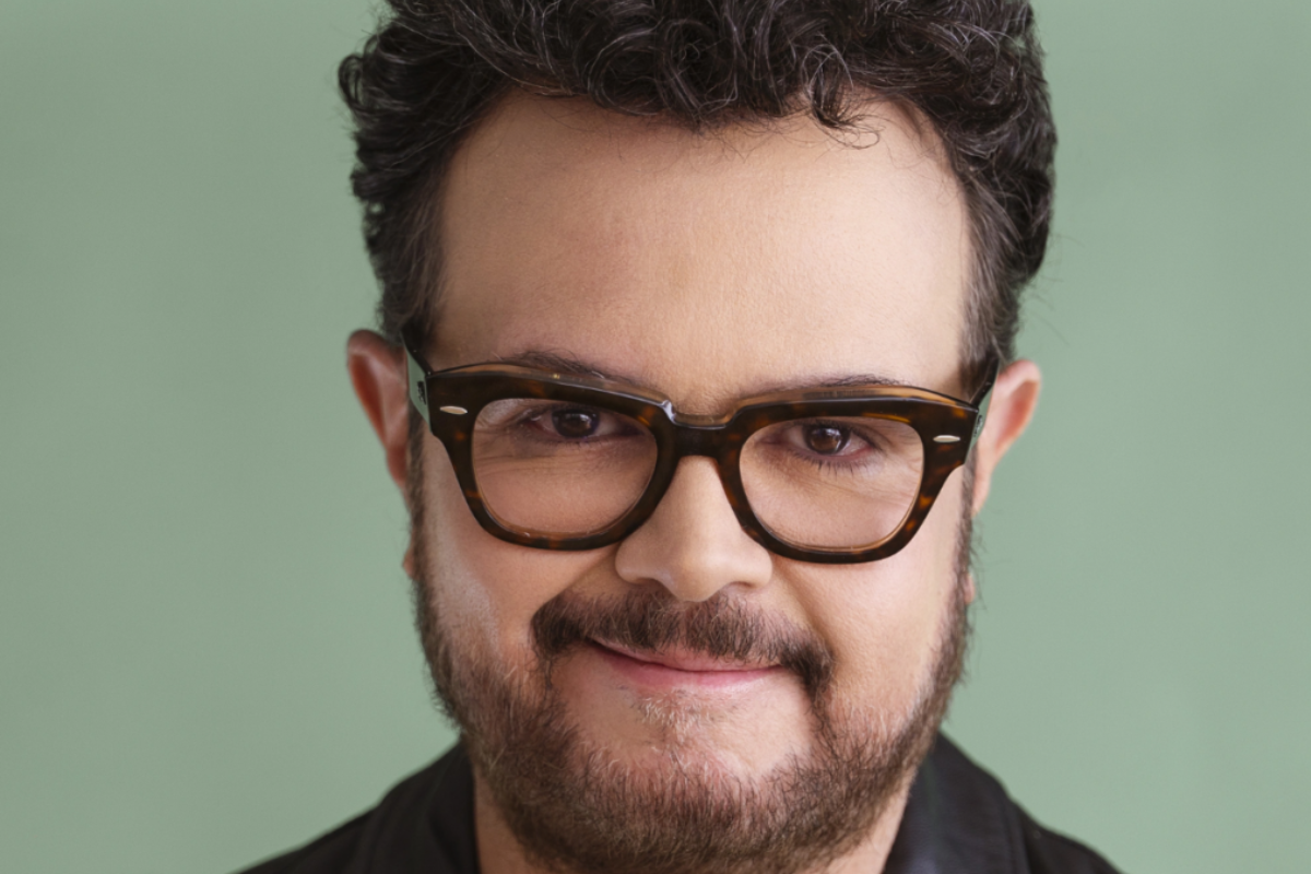 Aleks Syntek pospone su gira europea por recomendación médica tras diagnóstico psiquiátrico