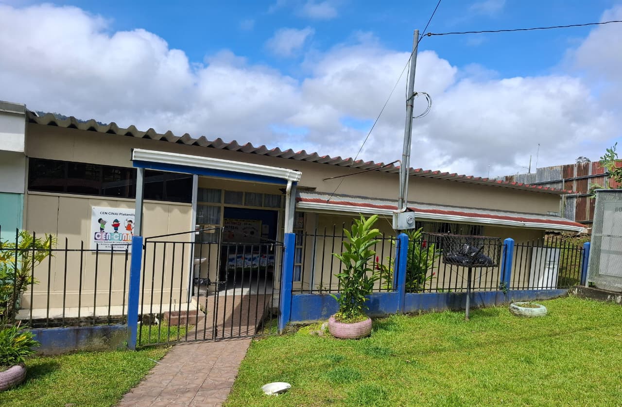 Reabren centros CEN-CINAI en Turrialba tras negaciones gubernamentales y reportes de cierre